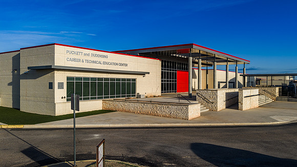 001 CT Exterior--10
