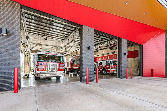 ICE IMAGING - FIRE STATION NINE-63