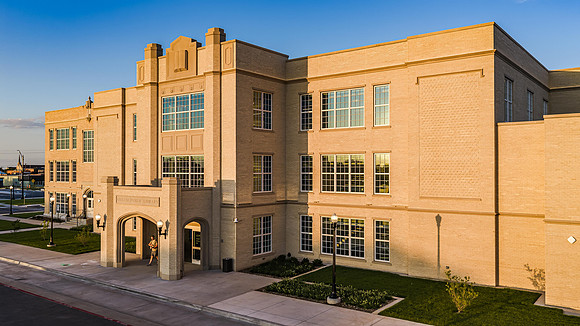 ICE Imaging-AHS-000-251-HDR