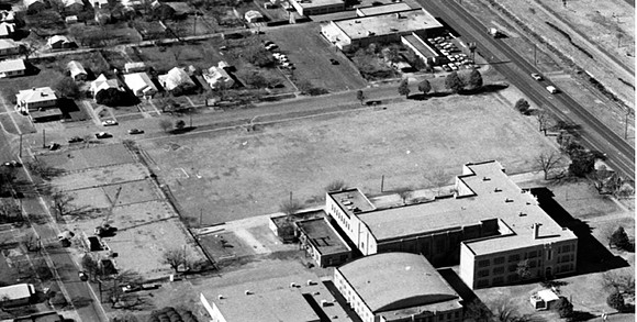 1977 - looking NW