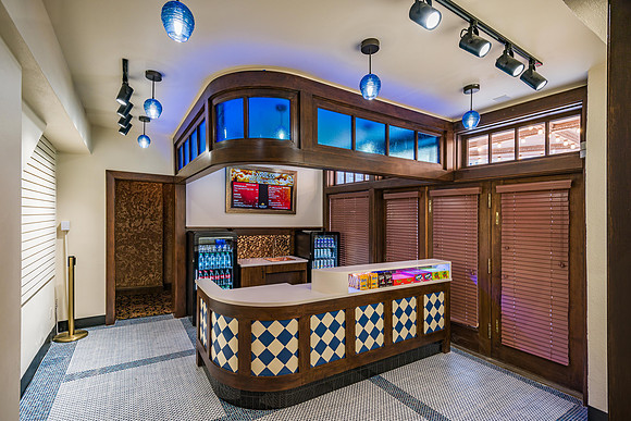 PARAMOUNT CONCESSIONS