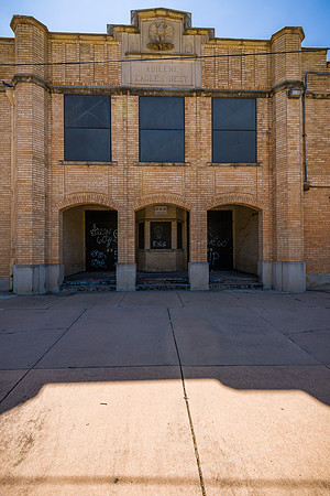 C-000-9180