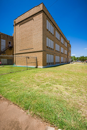 A-000-9017