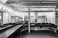 _ICE8558-Black and White