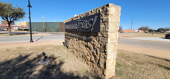 EXISTING MONUMENT SIGN-2